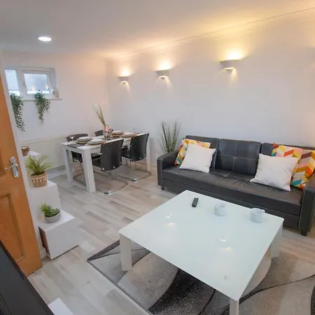 Sealock Mews By Property Promise Cardiff Exterior photo